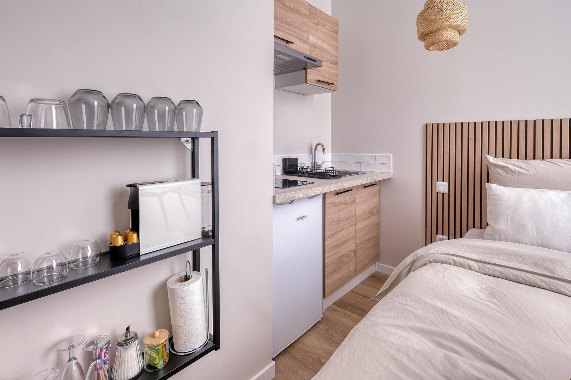 Short Time Suites Toulon Centre 3 "Le Spot" Check-In Auto Exterior foto